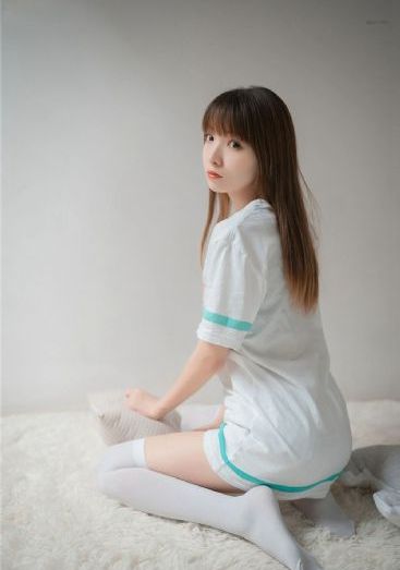 一区丝袜内裤一区内裤丝袜_DVD免费观看韩国