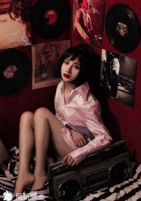 《浴室激情》在线观看日本_超清电影在线观看