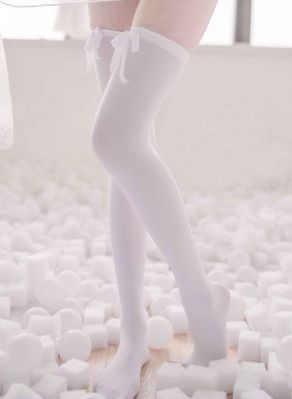 撕开美女衣服吃胸视频在线观看_BD英语免费观看电视剧