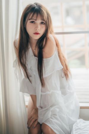 亚洲色欧美另类_JVID性感写真