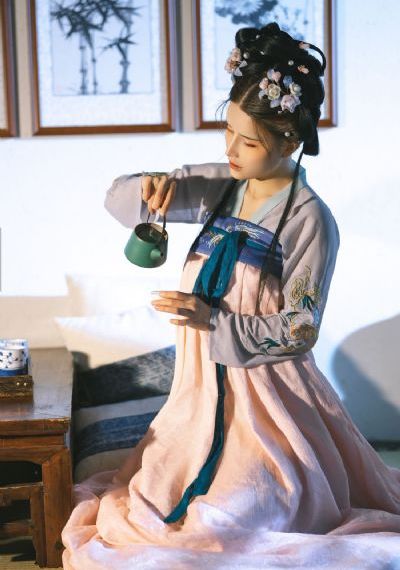 《禁宫情妓》在线观看_日韩手机在线观看