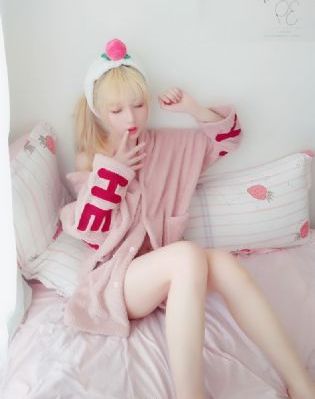 精品国产18久久久久久洗澡_高清免费电视剧
