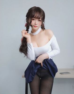 国产成人综合色麻豆_720迅雷电影在线